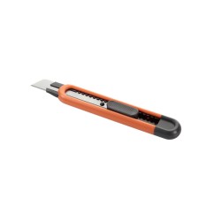 catalogo_CUTTER_18MM_CON_GUIA_METALICA_170809PRINCIPAL.jpg